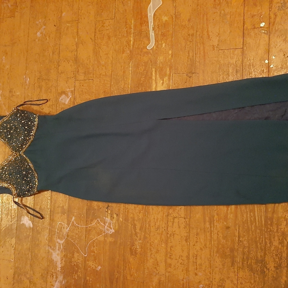 Forest Green Fitted Gown